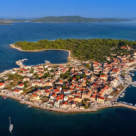 Beachfront In Razanj-sibenik Riviera 7145 Ražanj